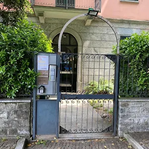 Casa de hóspedes Megaride