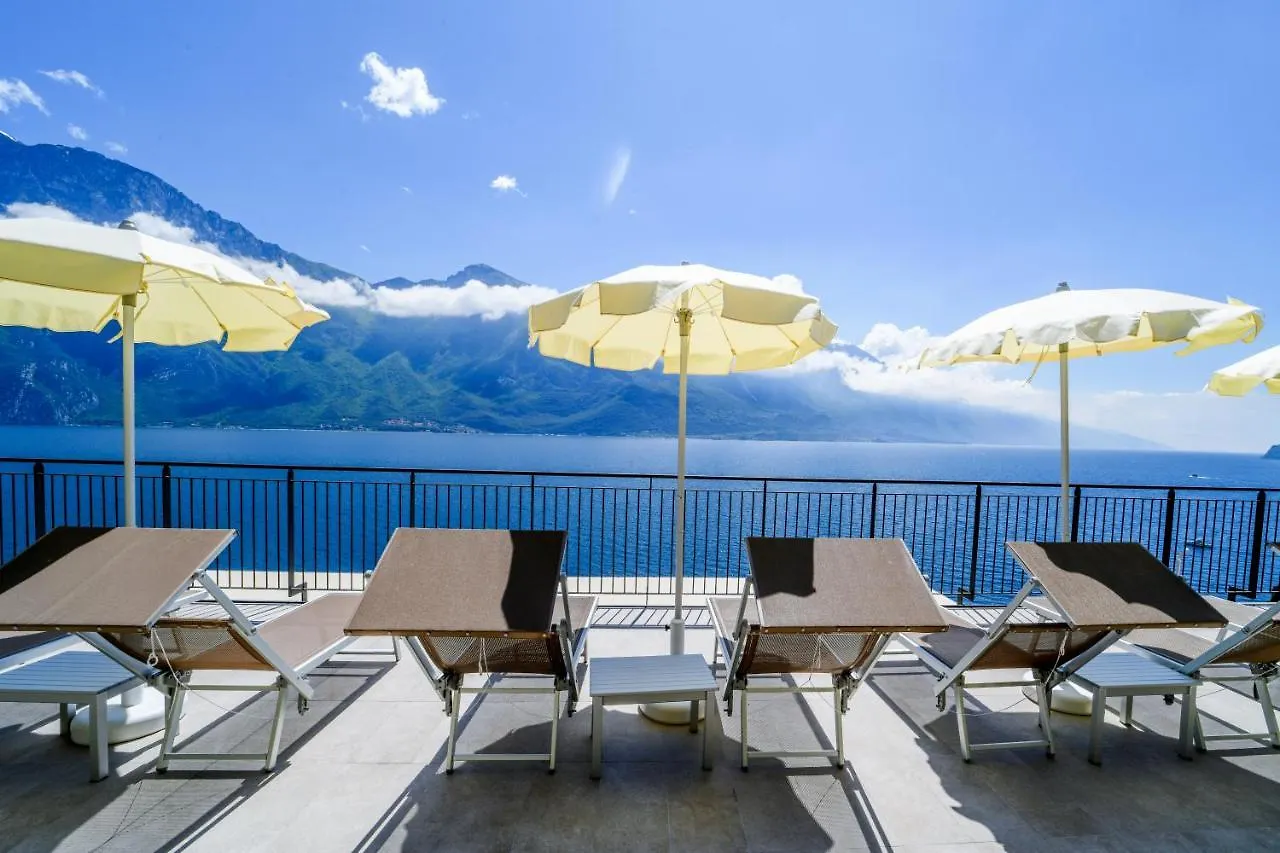 Hotel Villa Dirce Limone sul Garda 4*,  Italien