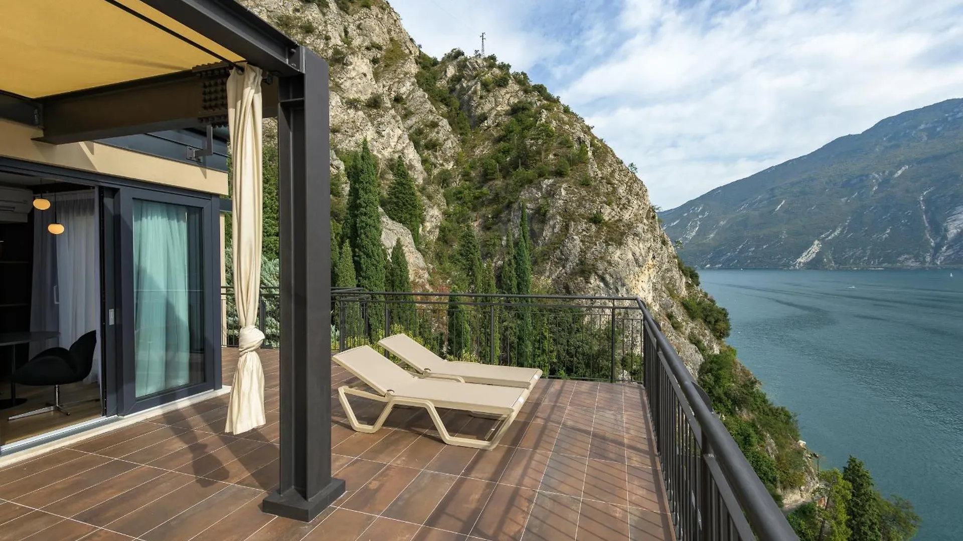 Hotel Villa Dirce Limone sul Garda