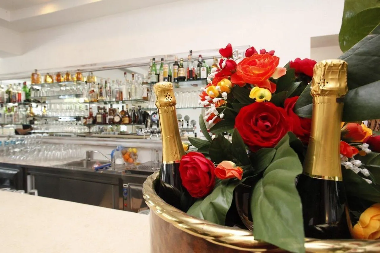 Hotel Villa Dirce Limone sul Garda